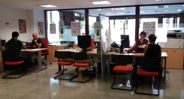 Las oficinas de atención presencial de la Comunidad gestionan más de 2.300 solicitudes diarias de ciudadanos y empresas - 2, Foto 2