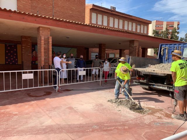 Durante los meses de verano se están llevando a cabo arreglos en los colegios aguileños por valor de más de 90.000 euros - 2, Foto 2