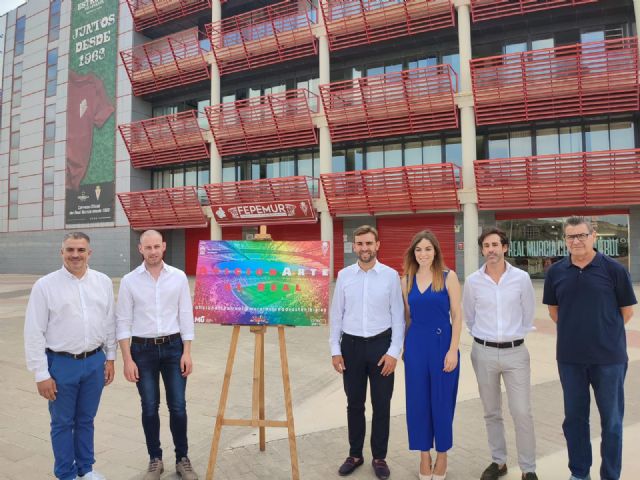 La afición del Real Murcia decidirá la temática del mural que adornará el acceso al Estadio Enrique Roca - 1, Foto 1