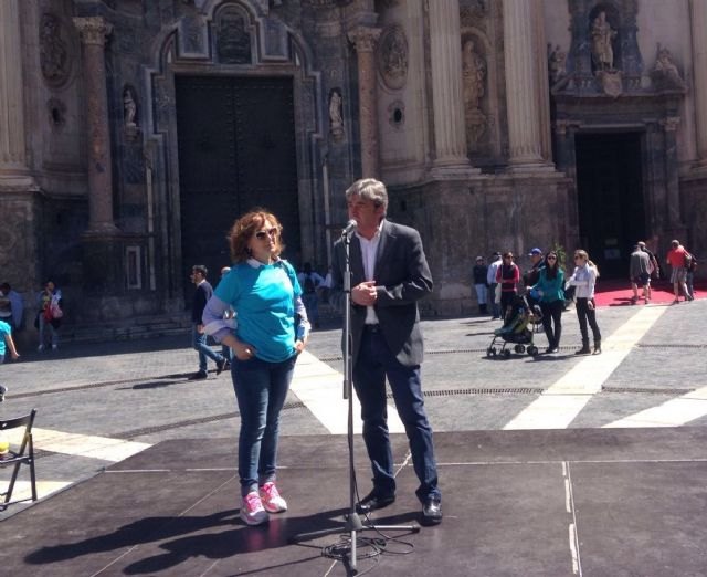 Familia respalda el Manifiesto de defensa de los derechos de las personas con autismo - 1, Foto 1