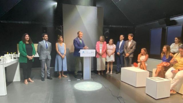 La Fundación La Caixa y el Ayuntamiento de Murcia presentan 'Leonardo da Vinci. Observa. Cuestiona. Experimenta' - 2, Foto 2