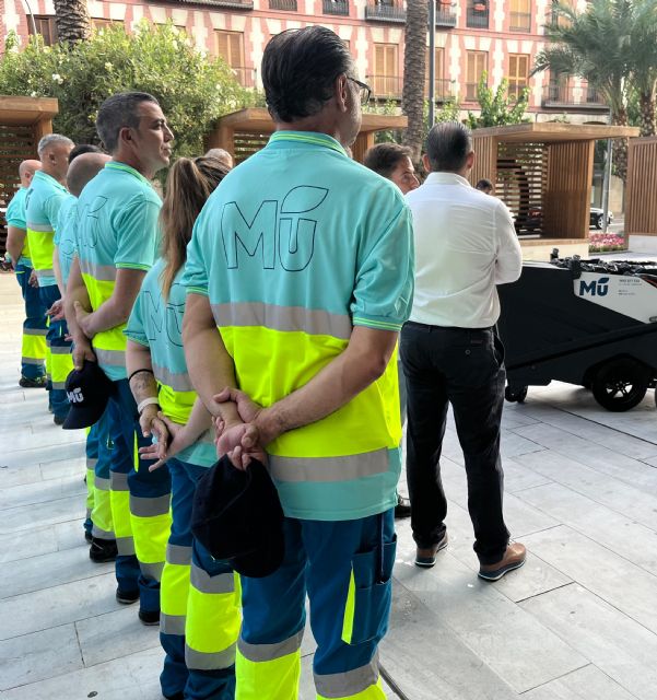 Más de 200 efectivos trabajarán a diario para mantener la limpieza en las calles de la ciudad durante la Feria de Murcia - 4, Foto 4