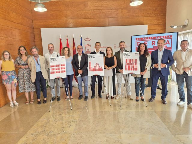 El Ayuntamiento de Murcia presenta el cartel de la Feria del Libro que rinde homenaje a tres edificios emblemáticos de la capital - 1, Foto 1