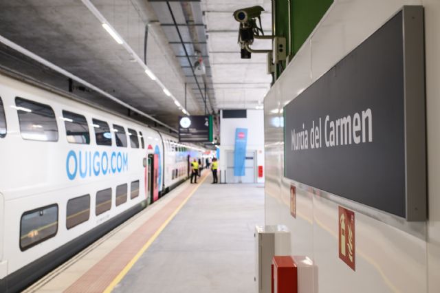 O inaugura su línea de Alta Velocidad entre Madrid, Elche y Murcia - 1, Foto 1