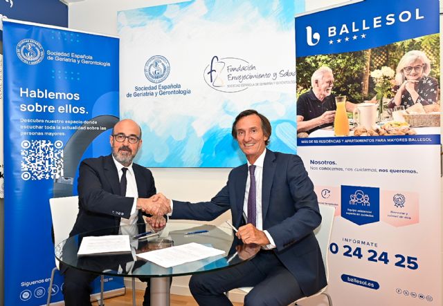 La SEGG y Residencias Ballesol firman un acuerdo para patrocinar el cursoLa Intervención del Trabajo Social con personas mayores desde otras miradas - 1, Foto 1