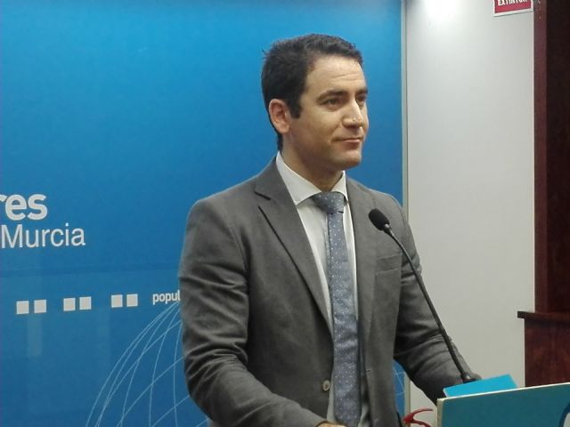 Teodoro García: Los daños producidos ayer en la vías del tren dejarán a Murcia incomunicada varios días - 1, Foto 1