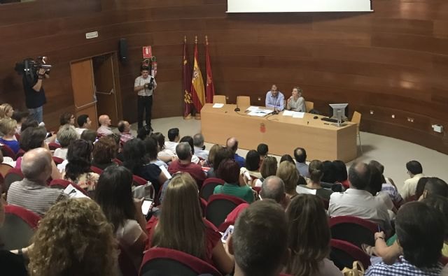 La consejera de Educación destaca la labor de las cooperativas en el sistema de enseñanza - 1, Foto 1