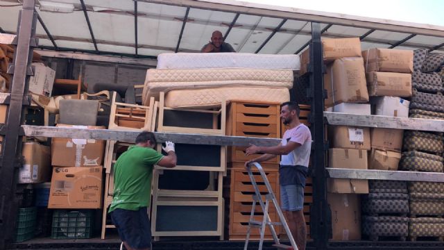 Cáritas Marbella envía un camión lleno de muebles para los afectados por la DANA - 1, Foto 1