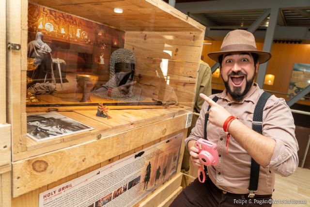 Más de 20.000 personas visitan la exposición ´En busca de los Tesoros Perdidos´ sobre Indiana Jones en la Muralla Púnica de Cartagena - 1, Foto 1