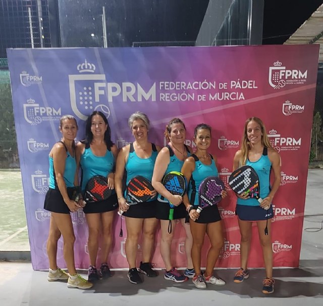 Las ciezanas del Club de Tenis caen en cuartos del Campeonato Regional de Pádel - 1, Foto 1