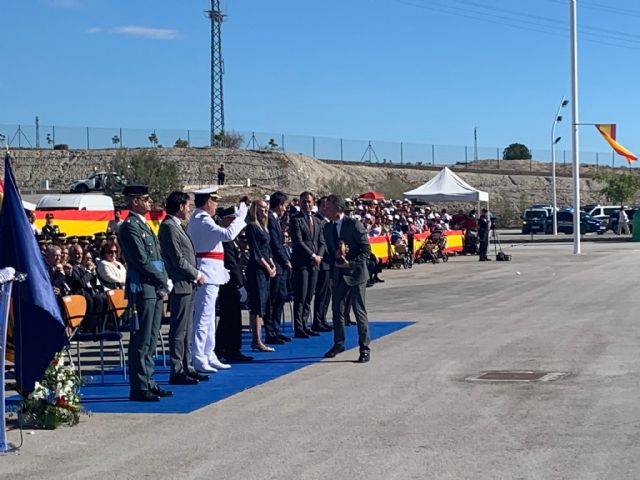 El Ayuntamiento de Lorca recibe una distinción en la celebración del día de la Policía Nacional en el año del bicentenario - 4, Foto 4