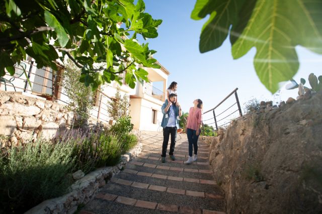 La Región activa una nueva edición del Bono Turístico con 500.000 euros para incentivar las escapadas y reducir la estacionalidad La Región activa una nueva edición del Bono Turístico con 500.000 euros para incentivar las escapadas y reducir la estacionalidad