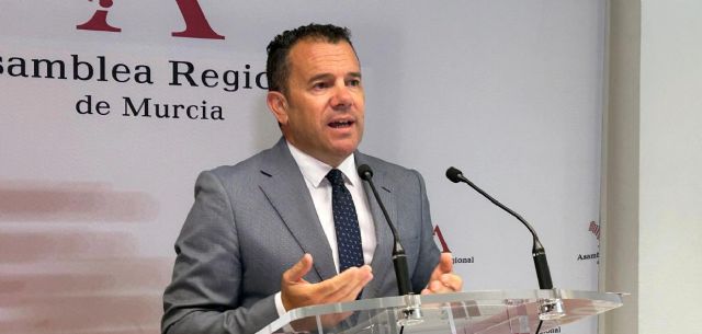 Fernando Moreno: 'El Gobierno regional estuvo desaparecido y no activó ningún dispositivo de gestión y coordinación en las zonas implicadas mientras la Región de Murcia se inundaba' Fernando Moreno: 'El Gobierno regional estuvo desaparecido y no activó ningún dispositivo de gestión y coordinación en las zonas implicadas mientras la Región de Murcia se inundaba'