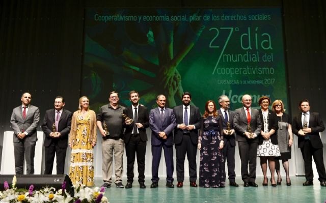 López Miras ensalza la fortaleza del cooperativismo, que genera cerca de 20.000 puestos de trabajo en la Región - 1, Foto 1