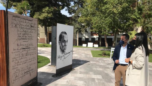 El Ayuntamiento finaliza la remodelación integral de la Plaza Miguel Hernández y su entorno - 1, Foto 1