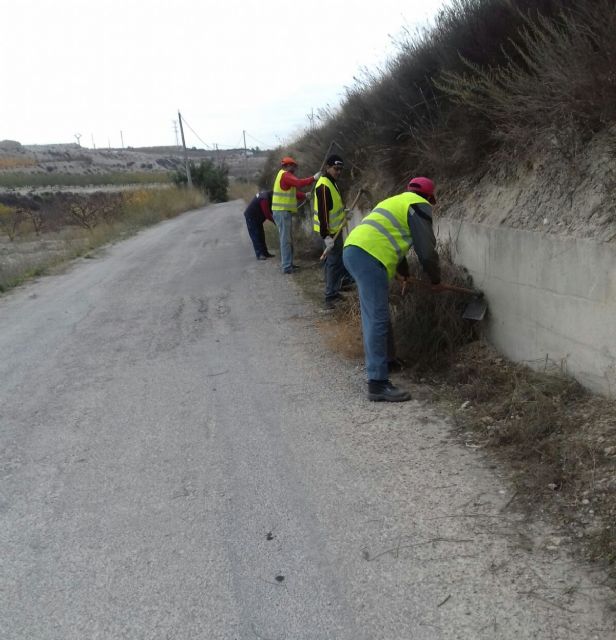 Contratados 35 trabajadores agrícolas desempleados para realizar diversos trabajos de reparación de caminos y senderos ecoturísticos - 1, Foto 1