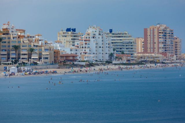 La Región es la comunidad en la que más aumentan los viajeros en apartamentos turísticos en lo que va de año - 1, Foto 1