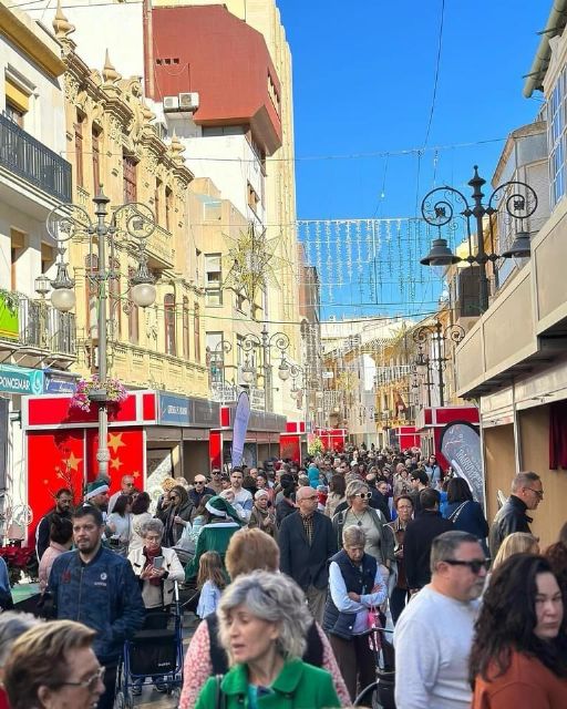 El Mercadillo Navideño de Lorca permanecerá abierto hasta el próximo miércoles, 6 de diciembre - 1, Foto 1