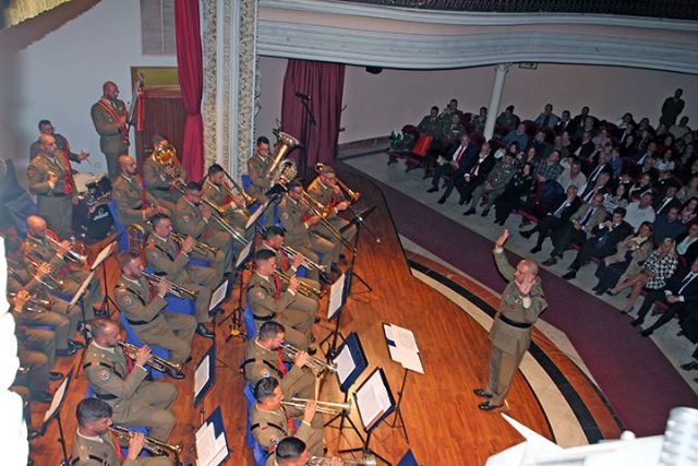 La Brigada Canaria celebró un concierto de Bandas de Guerra en Capitanea General en Sevilla - 3, Foto 3