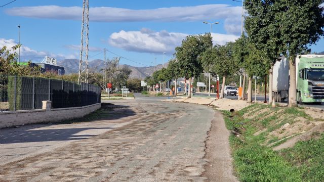 El PSOE de Lorca exige al Gobierno Regional actuaciones urgentes en la vía de servicio de la autovía Lorca-Águilas debido a su estado de deterioro - 1, Foto 1