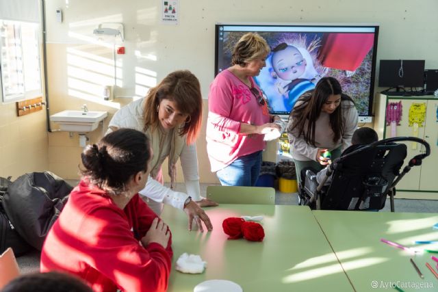 El Ayuntamiento consolida la Escuela de Navidad para escolares con discapacidad - 1, Foto 1