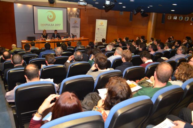 Los ingenieros de la Región de Murcia apuestan por el autoconsumo para conseguir mayor ahorro en la industria y en los hogares - 1, Foto 1