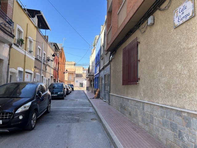 Licitan las obras de renovación de las redes y acometidas de agua potable, alcantarillado y pavimento asfáltico en la calle Europa, Foto 1