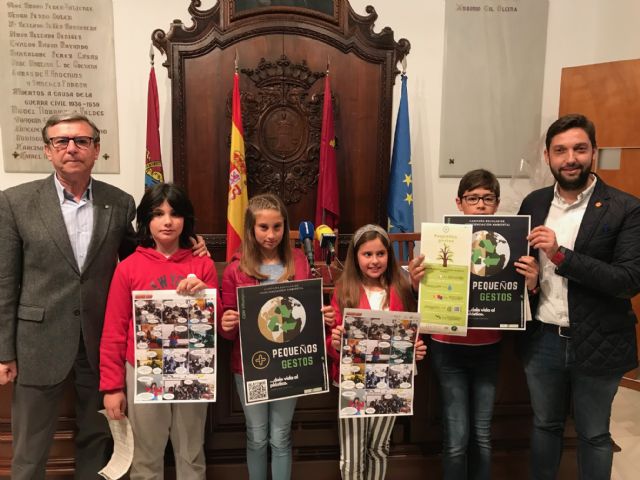 Los alumnos del colegio Villaespesa aprenderán cómo se recicla el plástico - 1, Foto 1