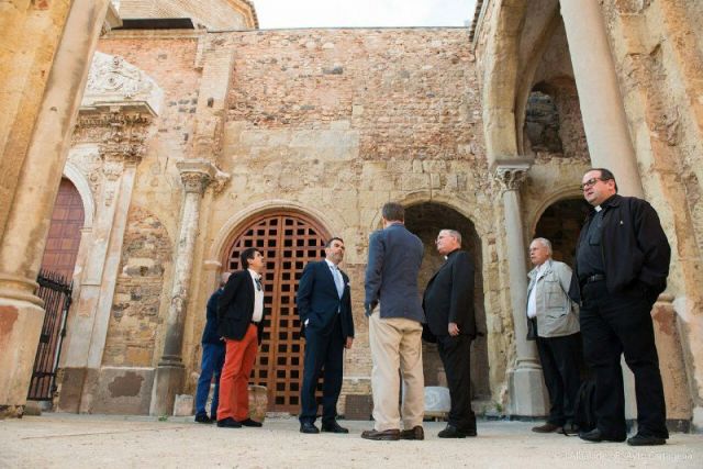 Bienes Culturales y el obispo forzados a anunciar las visitas a la Catedral - 2, Foto 2