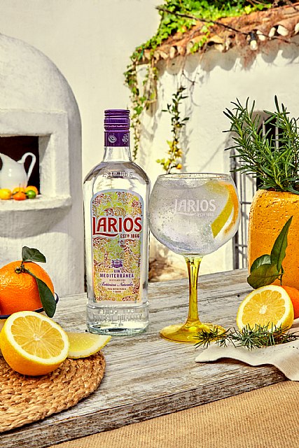 Larios Dry Gin presenta su nuevo diseño inspirado en la esencia del Mediterráneo - 1, Foto 1