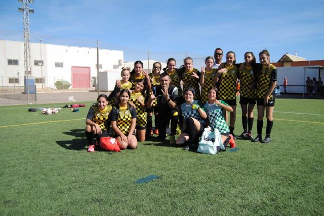 Cartagena F.C. de féminas, las mejores tras superar su ecuador el Campeonato de Fútbol Base - 1, Foto 1