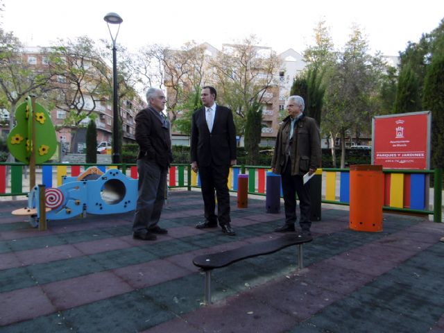 La zona infantil del jardín de La Seda contará con sombraje - 1, Foto 1