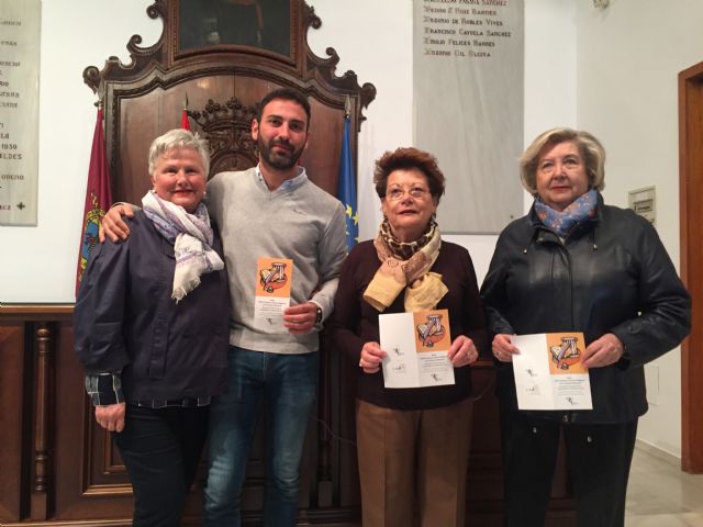 La Asociación de Amas de Casa, Consumidores y Usuarios convoca el XXIX Certamen Literario Regional y IV Certamen Nacional en las modalidades de narración y poesía con la colaboración de la Concejalía de Cultura - 1, Foto 1