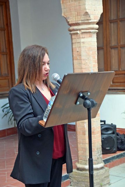 Isabel Navarro y Javier Montiel cantaron sus plegarias en forma de saetas en el Pregón del Ateneo Popular de Sevilla - 2, Foto 2