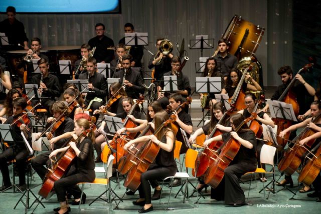 Entre Cuerdas y Metales entrega sus premios el viernes en el trasncurso de una gala en El Batel - 2, Foto 2