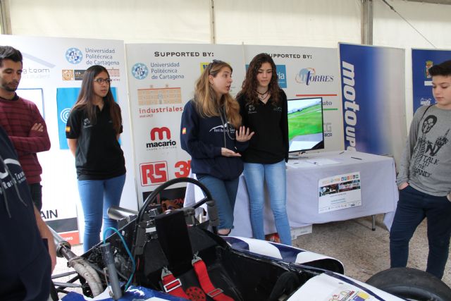 El Ayuntamiento buscará colaboraciones con los jóvenes del Racing Team de la UPCT - 1, Foto 1