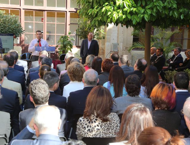 La UCAM presenta la Cátedra de Responsabilidad Social Corporativa, dirigida por Víctor Meseguer - 1, Foto 1