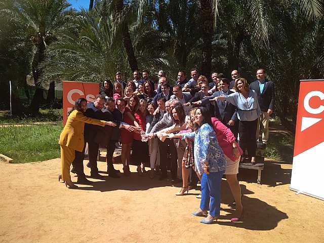 Isabel Franco: “El equipo de Ciudadanos es el equipo de la ilusión, la regeneración y la igualdad para la Región” - 2, Foto 2