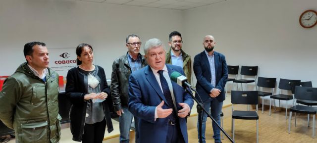 El Delegado del Gobierno mantiene un encuentro con los agricultores de Bullas para interesarse por los daños producidos por las tormentas del pasado lunes - 2, Foto 2