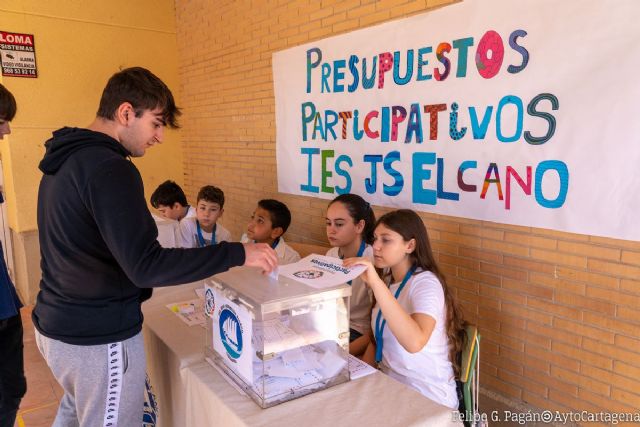 Colegios e institutos de Cartagena votan el destino de más de 200.000 euros en los Presupuestos Participativos - 1, Foto 1