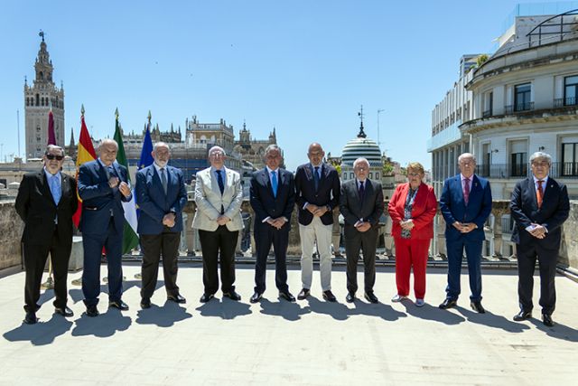 Religión . Sevilla . Durante este primer fin de semana de mayo los presidentes de los Consejos y Agrupaciones de Hermandades de las capitales de Andalucía se dan cita en Sevilla - 4, Foto 4