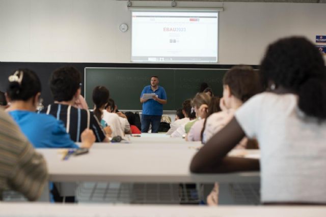 Arrancan con normalidad los exámenes de la EBAU para 7.600 estudiantes de la Región de Murcia - 3, Foto 3