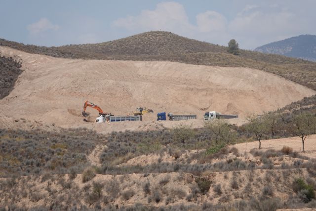 Destrozo de montañas lorquinas en el Día Mundial Medio del Ambiente - 1, Foto 1