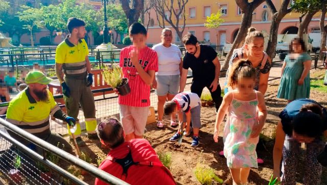 Más de 500 alumnos de 7 colegios visten de verde el municipio por el Día Mundial del Medio Ambiente - 3, Foto 3