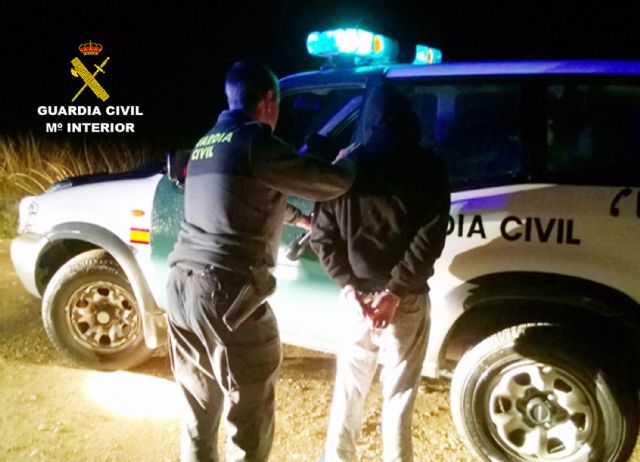 La Guardia Civil detiene a un experimentado delincuente después de robar en una vivienda en Canara-Cehegín - 1, Foto 1