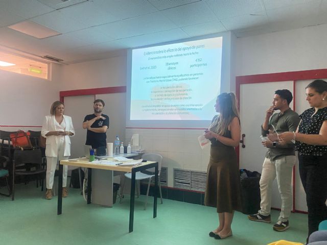 La Federación Salud Mental Región de Murcia lanza un programa piloto de Agentes de Apoyo Mutuo en Salud Mental La Federación Salud Mental Región de Murcia lanza un programa piloto de Agentes de Apoyo Mutuo en Salud Mental