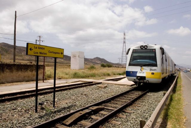 La alcaldesa logra el compromiso del secretario de Estado de Infraestructuras para suprimir los pasos a nivel de Pozo Estrecho, Alumbres y Los Mateos - 1, Foto 1