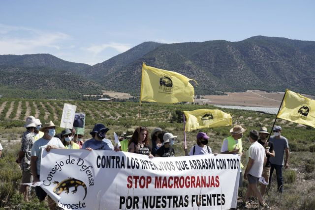 Contra los intensivos que arrasan con todo - 2, Foto 2