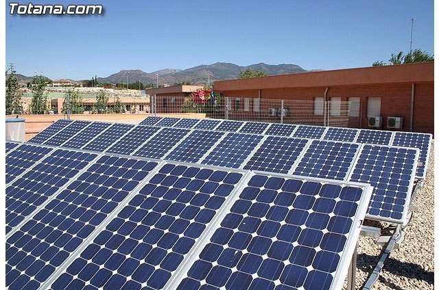 Más del 75% de las viviendas unifamiliares de España tiene espacio para placas solares, según Lodeal Green - 1, Foto 1