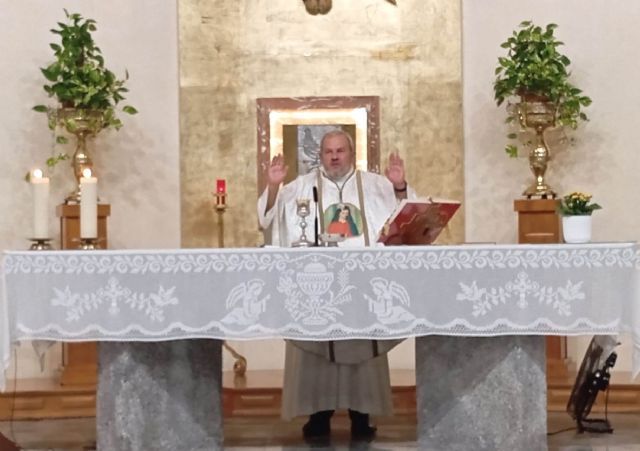 La Agrupación de la Virgen de la Soledad del Consuelo celebra su Eucaristía anual - 5, Foto 5